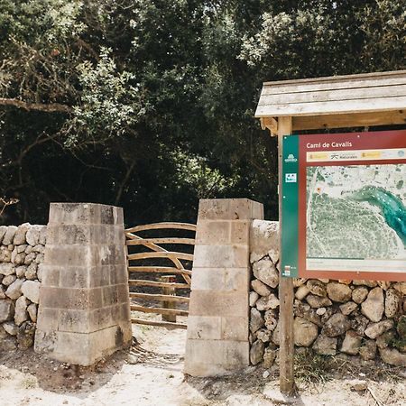 Hostal Xuroy Cala Alcaufar Bagian luar foto