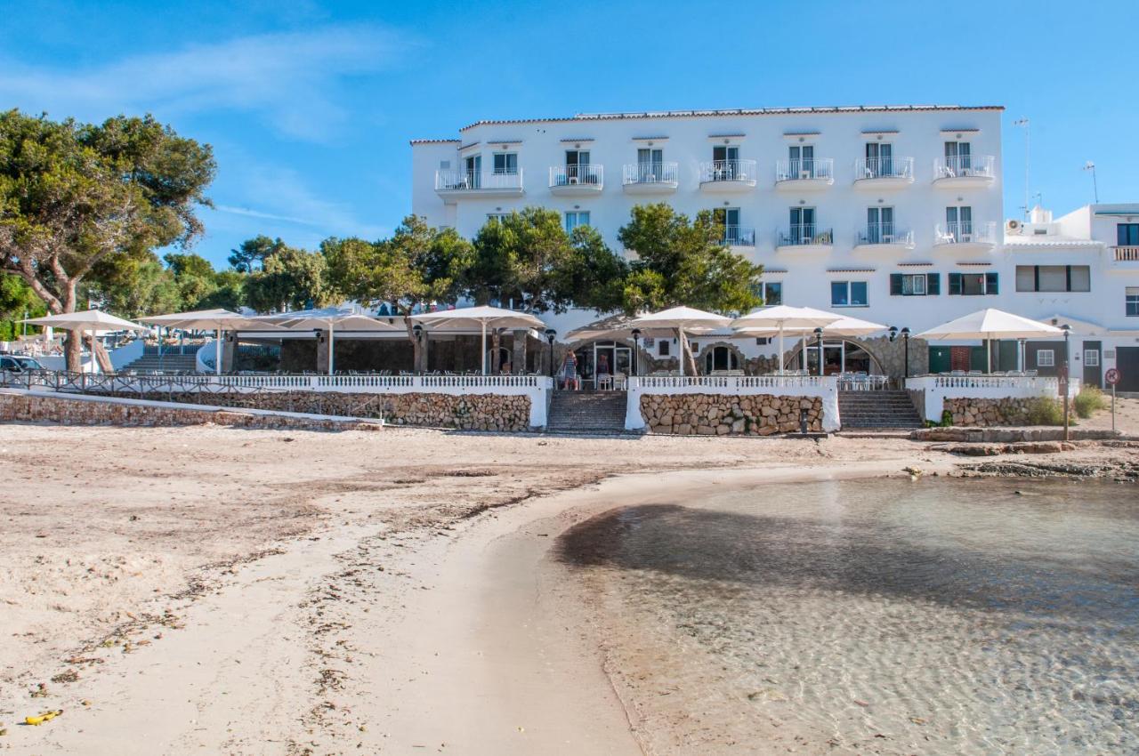 Hostal Xuroy Cala Alcaufar Bagian luar foto