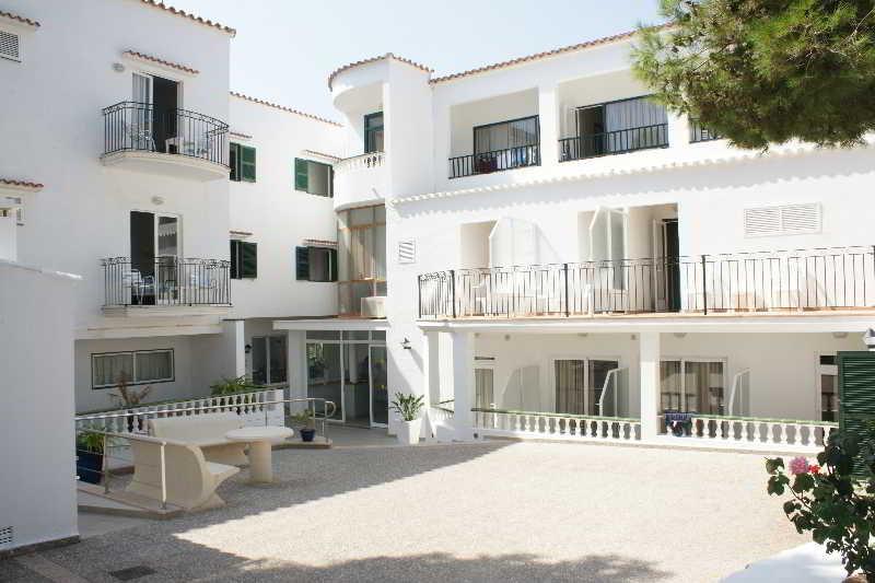 Hostal Xuroy Cala Alcaufar Bagian luar foto